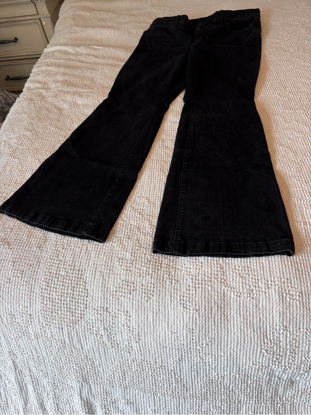 Torrid High-Rise Bombshell Black Jeans   Size 16